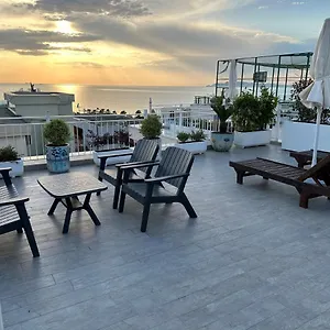 andreas-rooftop-seaview.albaniahotels.org/