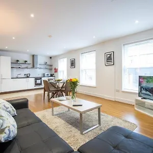 grafton-street-district-apartments.dublin-hotelsweb.com/